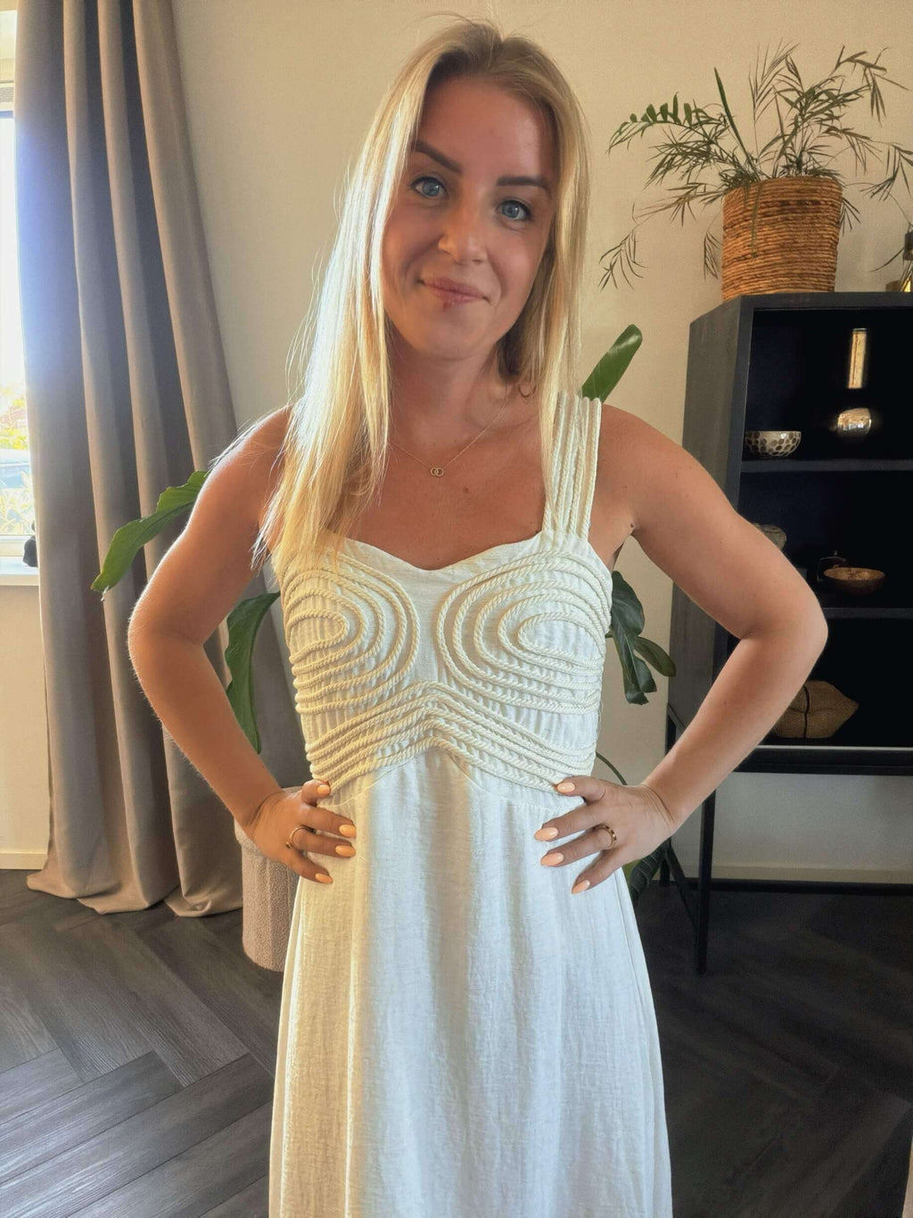 Veya embroidered maxi dress